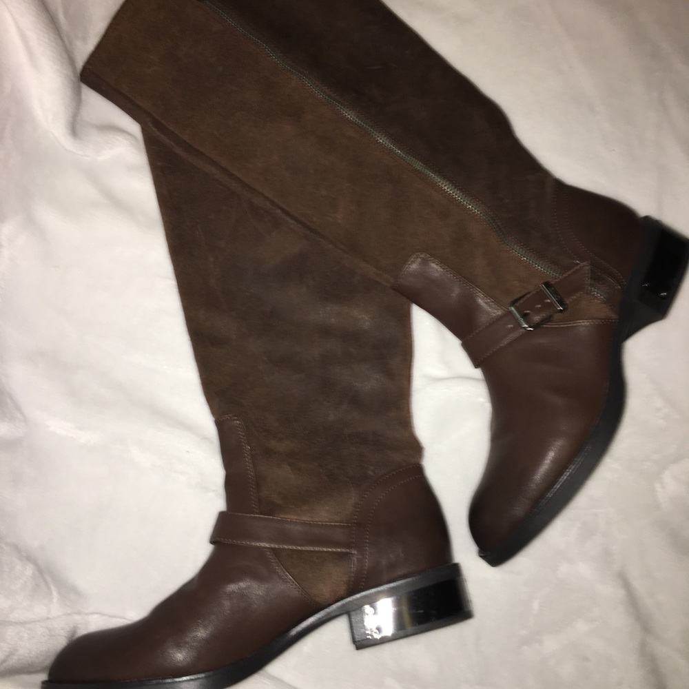 Ladies suede riding boots